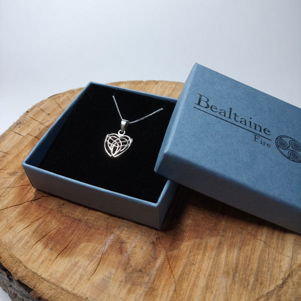 925 Sterling Silver Celtic Heart Necklace